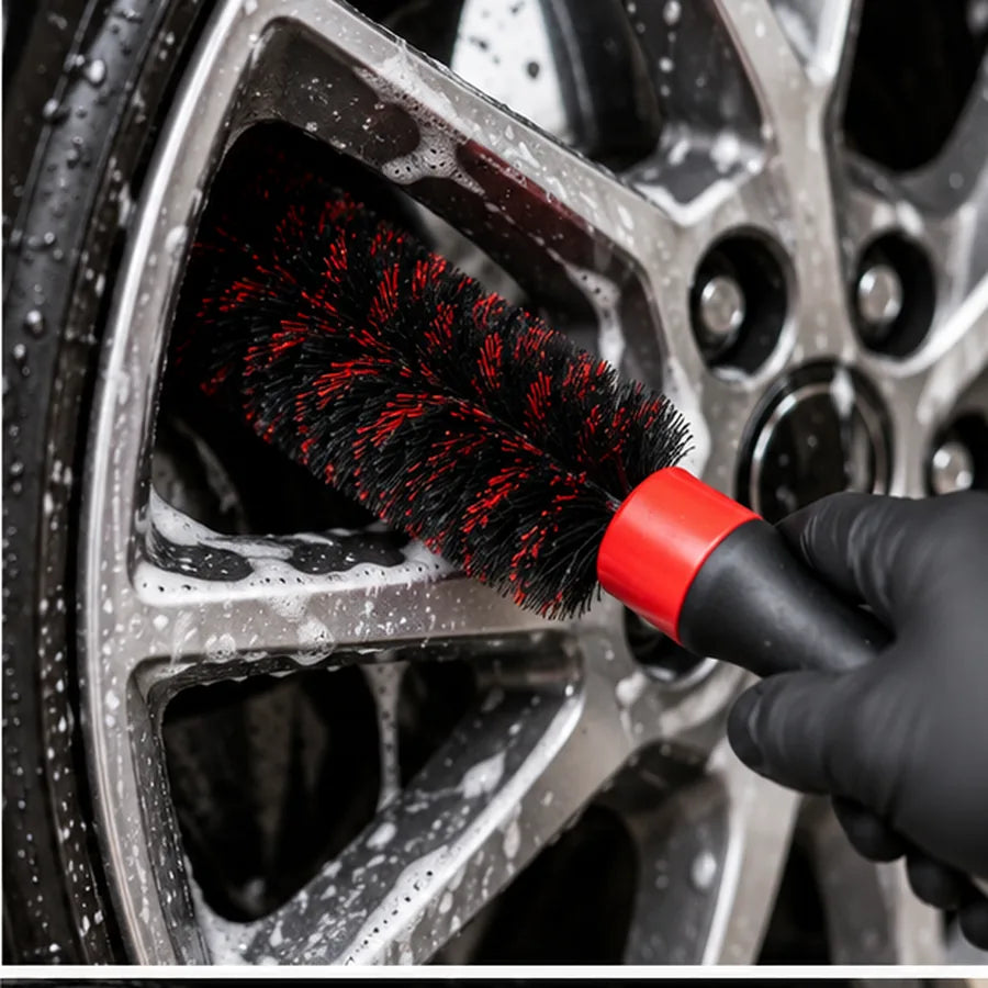 Fyneisa Wheel & Tire Brush Trio